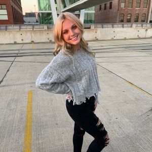 Meet your Posher, Maya